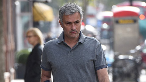 Lộ mục tiêu mua sắm của Mourinho ở phiên chợ hè