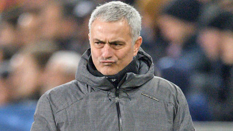 M.U thua Basel ở Champions League, Mourinho nói gì?