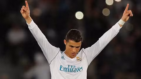Ronaldo đòi Real trả lương cao nhất thế giới