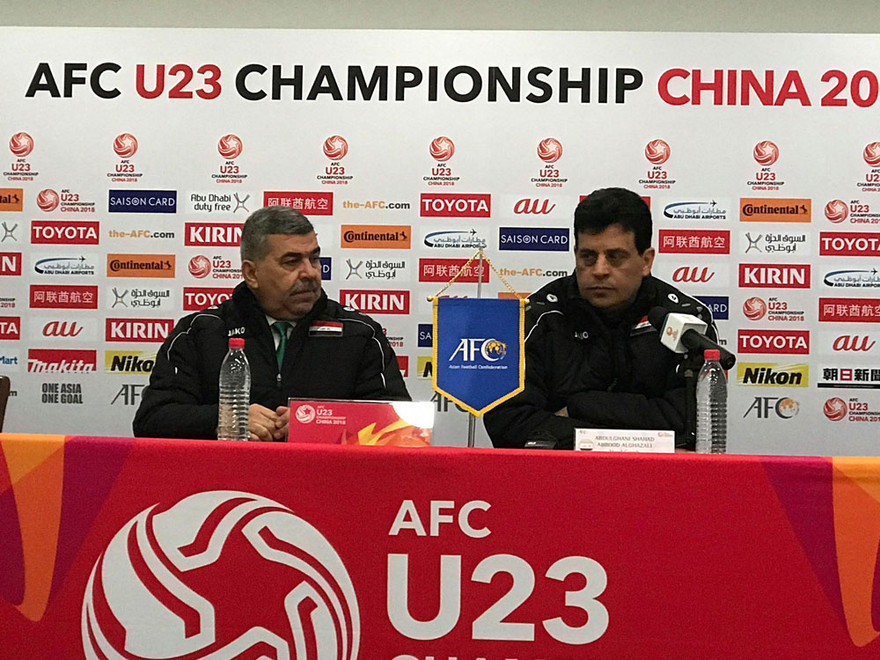 Thua U23 Việt Nam, HLV Iraq cúi đầu xin lỗi