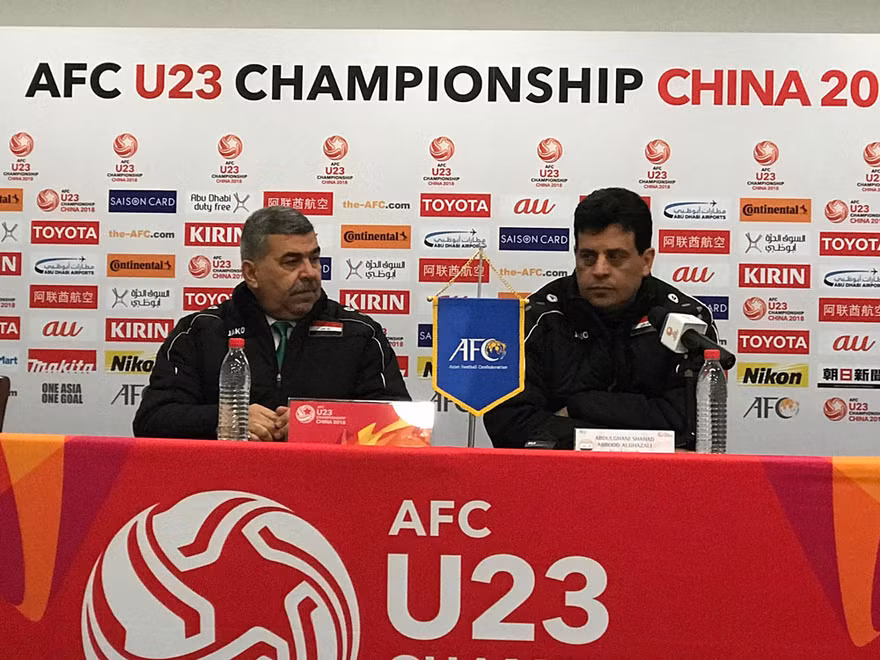 Thua U23 Việt Nam, HLV Iraq cúi đầu xin lỗi