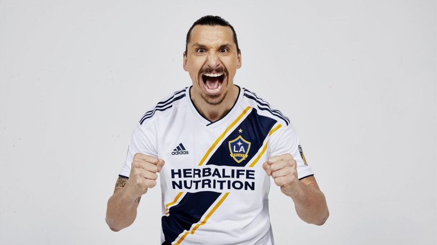 Chia tay M.U, Ibrahimovic gia nhập Los Angeles Galaxy