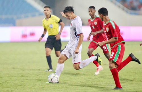 HLV Hà Nội: ‘Đoàn Văn Hậu là hàng hiếm của bóng đá Việt’