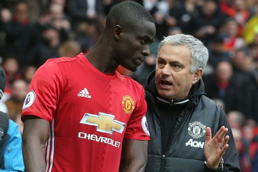 Bất ngờ với lý do Mourinho loại ‘trung vệ thép’ Bailly
