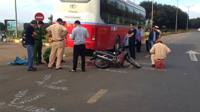Hiện trường vụ tai nạn thương tâm 