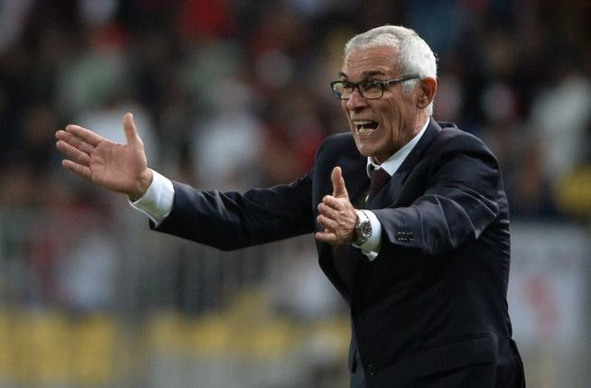 HLV Hector Cuper