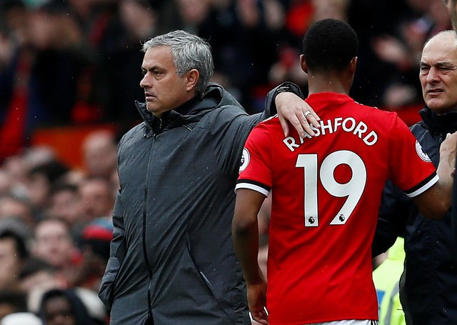 Tiết lộ 'bí kíp' của Mourinho ở trận thắng Liverpool