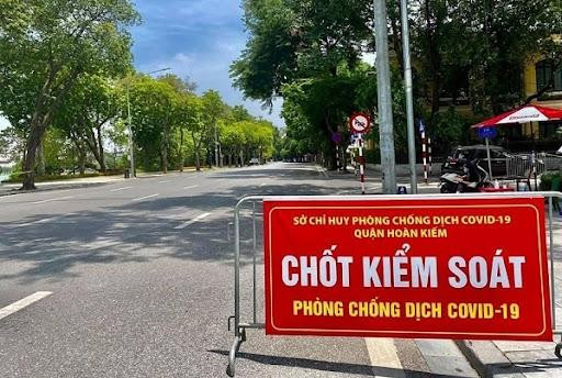 Một điểm kiểm soát phòng, chống dịch COVID -19 ở Hà Nội