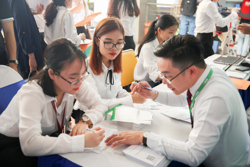 Trường ĐH Công nghệ, ĐH Kinh tế Tài chính TPHCM công bố điểm chuẩn