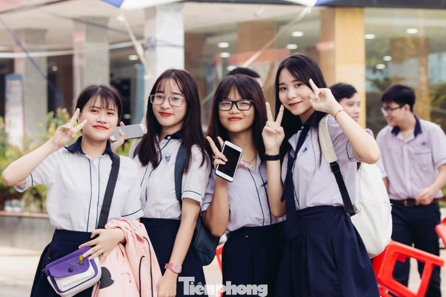 TPHCM phân chia thời gian đi học theo cấp học