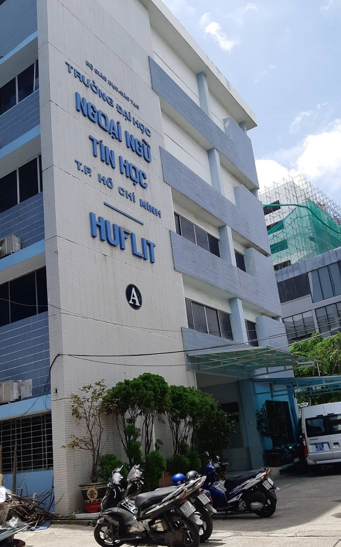 TS Trần Thanh Nhàn sẽ ký tên lên bằng tốt nghiệp của SV trường Huflit 