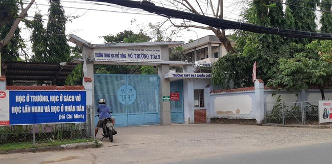 Trường THPT Võ Trường Toản nơi xảy ra vụ việc