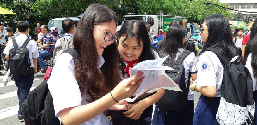 TPHCM chính thức giảm học phí bậc THCS từ học kỳ 2 năm 2019