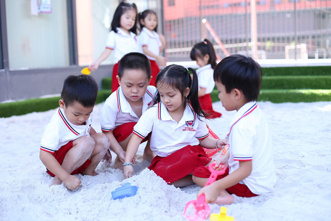 Học sinh trường quốc tế Bắc Mỹ (ảnh internet)