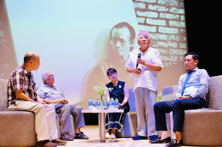 Gia đình cố nhạc sĩ Trịnh Công Sơn tại buổi gặp gỡ