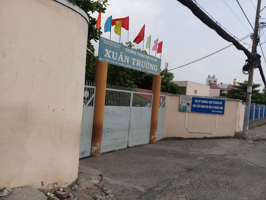 Trường THCS Xuân Trường (quận Thủ Đức, TPHCM) nơi xảy ra vụ học sinh bị đánh hội đồng