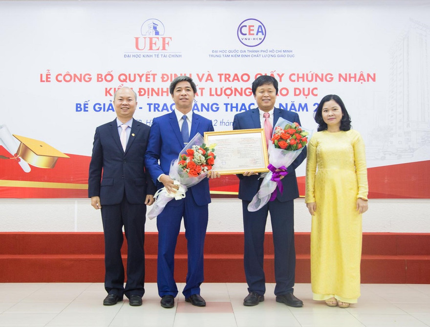 Trường ĐH UEF đạt chuẩn kiểm định chất lượng giáo dục với tiêu chí mới