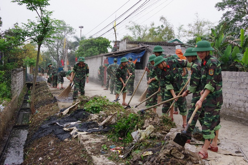 Giúp dân xây dựng nông thôn mới