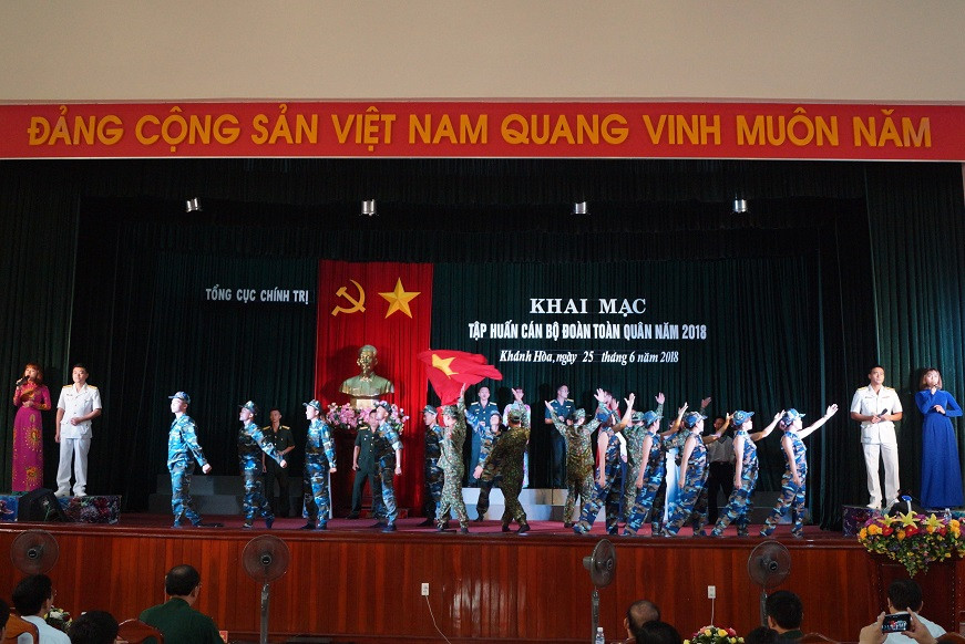 Tập huấn cán bộ Đoàn toàn quân 2018