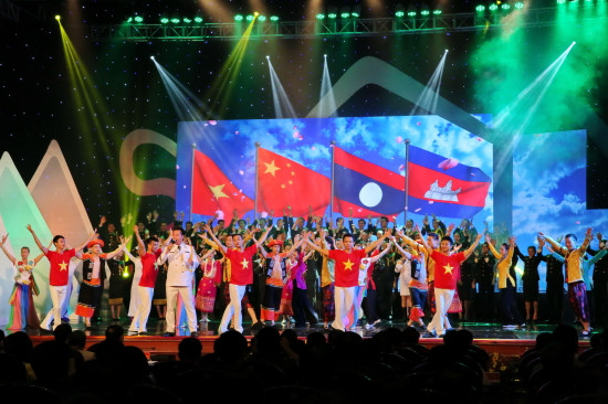 Hình ảnh tại giao lưu “Biên cương thắm tình hữu nghị” lần thứ 2, năm 2016