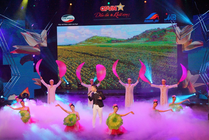 Một tiết mục nghệ thuật đặc sắc tại đêm giao lưu nghệ thuật "QPVN - Dấu ấn và Khát vọng"