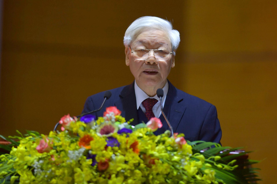 Tổng Bí thư, Chủ tịch nước, Bí thư Quân ủy Trung ương Nguyễn Phú Trọng phát biểu chỉ đạo hội nghị, sáng 7/12