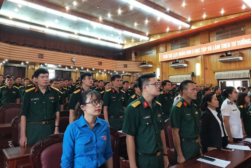 Tuổi trẻ Quân đội sắt son niềm tin với Đảng