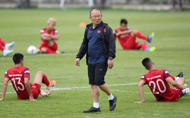 HLV Park Hang Seo: Đàm phán hợp đồng không thể không nói chuyện tiền bạc…