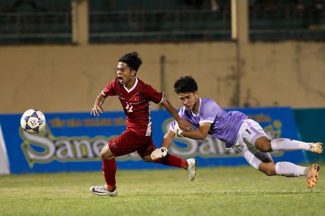 U19 tuyển chọn Việt Nam đánh bại Thái Lan, lên ngôi vô địch. Ảnh: Zing