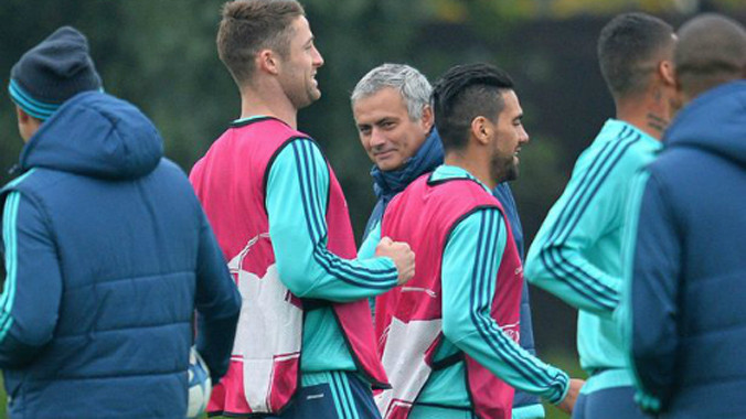 Cầu thủ Chelsea chuẩn bị cho trận đấu ở Champions League. Ảnh: CFC.