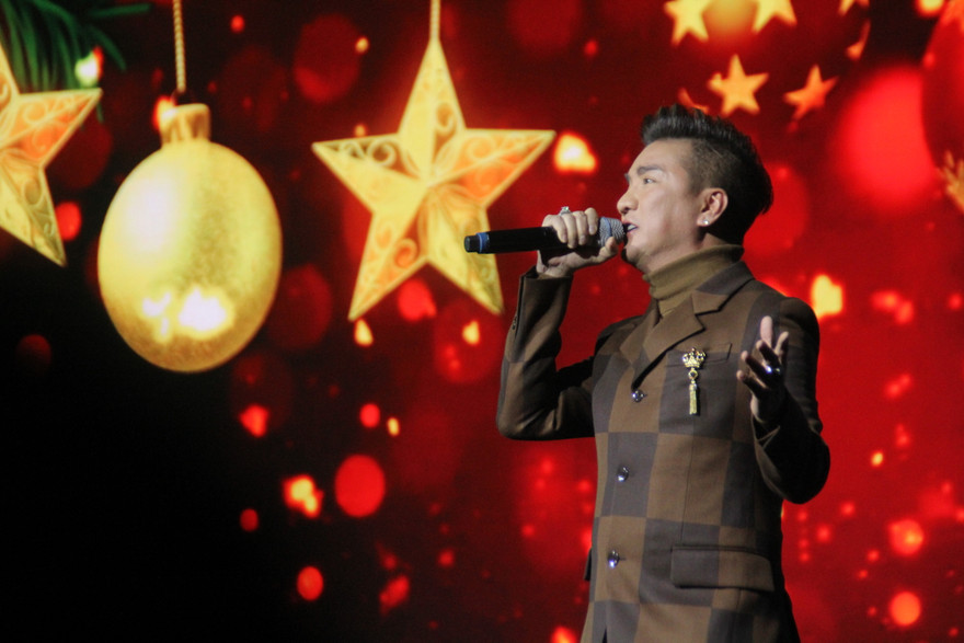 Đàm Vĩnh Hưng, Quang Dũng, Phi Nhung gửi thông điệp yêu thương qua ca khúc Giáng sinh