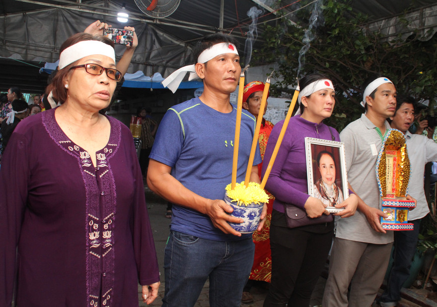 Tiễn đưa nghệ sỹ Ánh Hoa về nơi an nghỉ cuối cùng