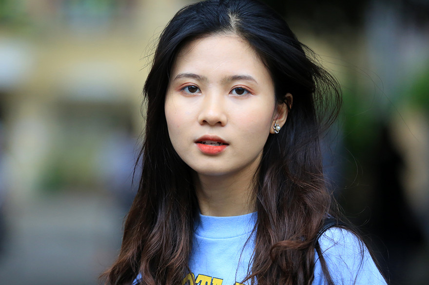 Hút hồn với nét quyến rũ của 'thiên thần' dự thi THPT Quốc gia 2019