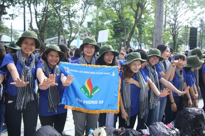 Giới thiệu với xã hội diện mạo mới, sức sống mới của tổ chức Đoàn-Hội