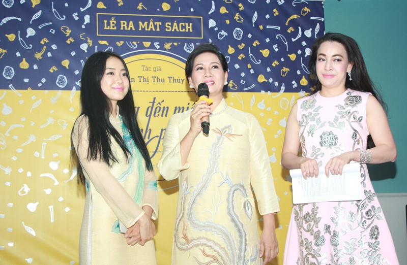 'Đường đến miền hạnh phúc' truyền cảm hứng vào bếp cho bạn trẻ