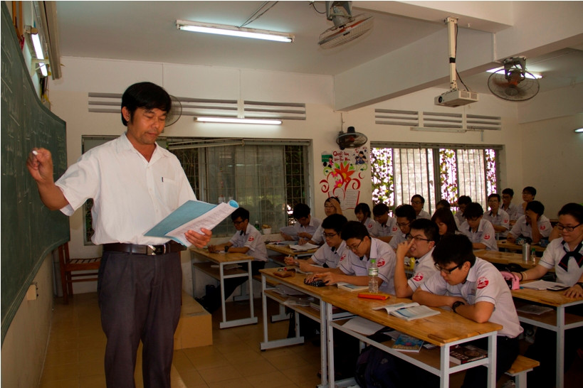 TPHCM siết tình trạng học sinh lớp 10 chuyển trường