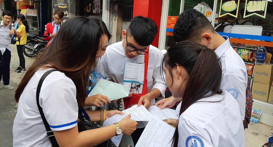 Nhiều trường đại học tại TPHCM công bố thí sinh trúng tuyển thẳng