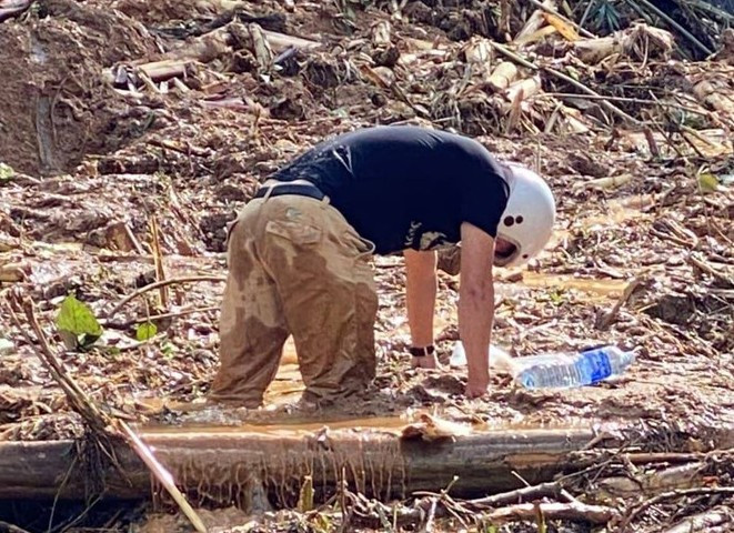 Hiện trường vụ sạt lở. Ảnh: CTV