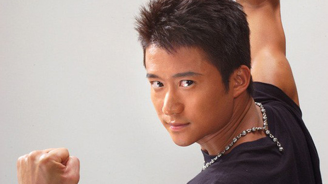 Ngô Kinh gặp phải nhiều xui rủi trên trường quay.