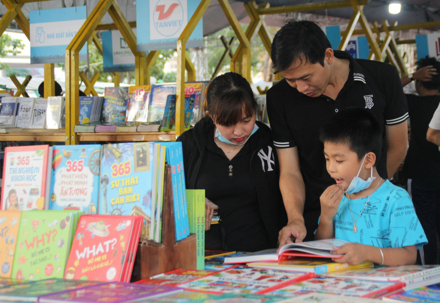Đa dạng hoạt động trong tuần lễ sách lần đầu diễn ra ở TP. Thủ Đức 