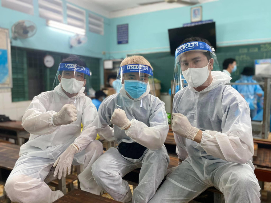 Nghệ sỹ trẻ TPHCM nhiều đêm trắng hỗ trợ lực lượng chống dịch tại các 'điểm nóng' 