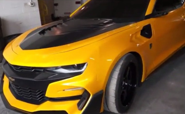 Xế hộp siêu hầm hố trong 'Transformers 5'