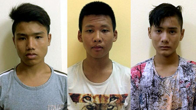 Ba đối tượng Trường, Trung và Sơn bị Công an quận Hoàng Mai tạm giữ.