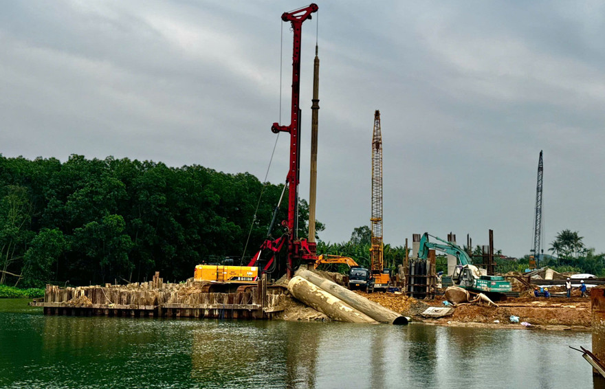  Hai dự án giao thông 4.400 tỷ đồng ở Quảng Ngãi chậm tiến độ 