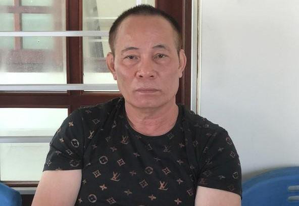 Nghi phạm Cao Trọng P. tại cơ quan công an