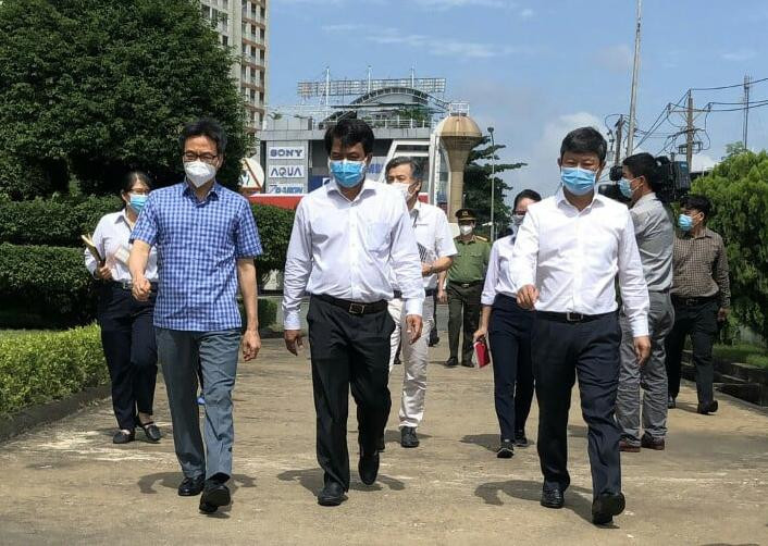 Phó Thủ tướng Vũ Đức Đam đến kiểm tra tại tỉnh Bình Dương