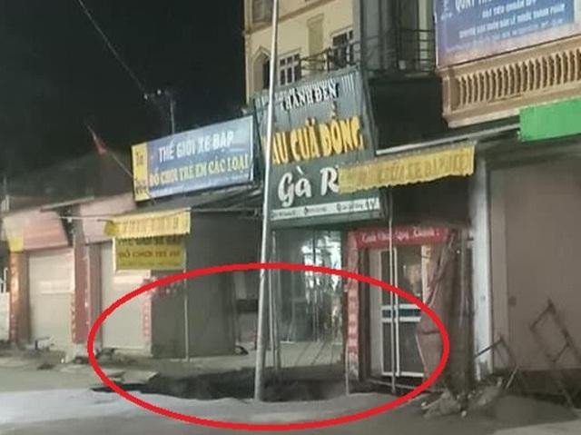 Khu vực xảy ra sụt lún, xuất hiện hố tử thần sâu 5m, rộng 30m2