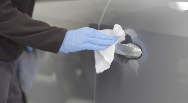 40 vị trí trên ôtô cần làm sạch để tránh mắc COVID-19