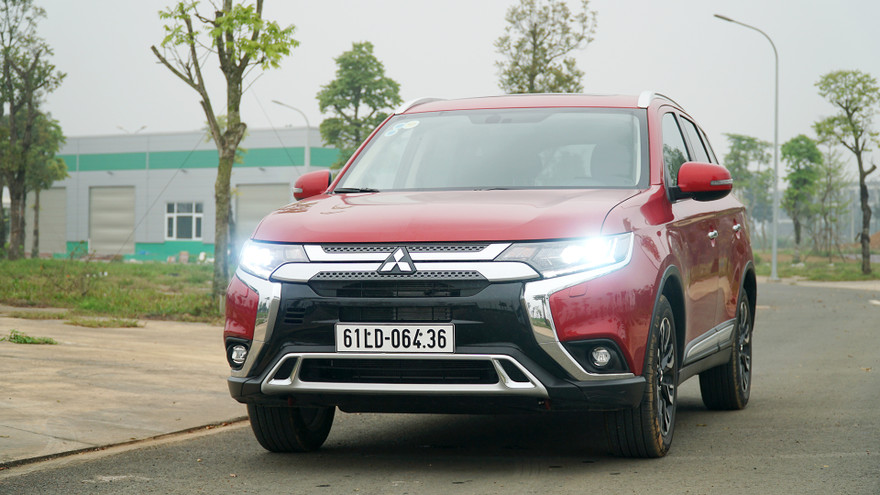 Đánh giá ưu và nhược điểm của Mitsubishi Outlander 2020