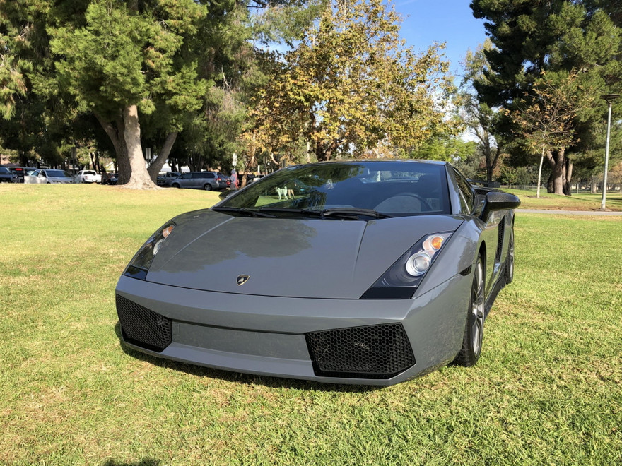 Siêu xe Lamborghini Gallardo Superleggera 2008 được đấu giá 1,8 tỷ đồng